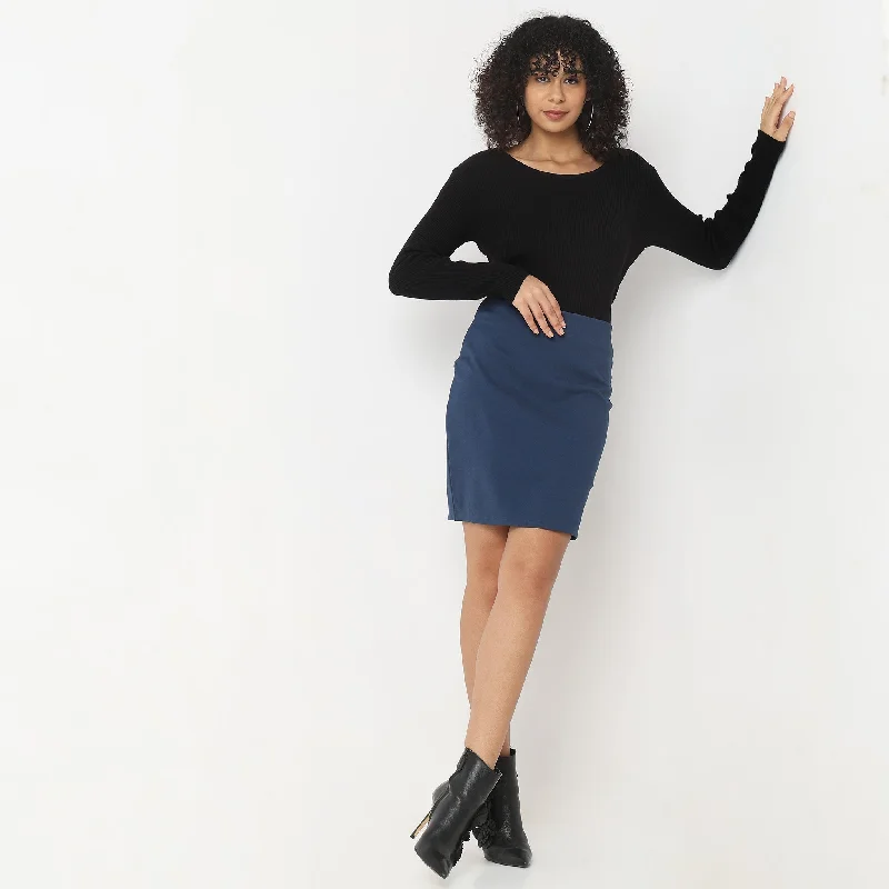 Fresh And Capable Regular Fit Solid Skirt