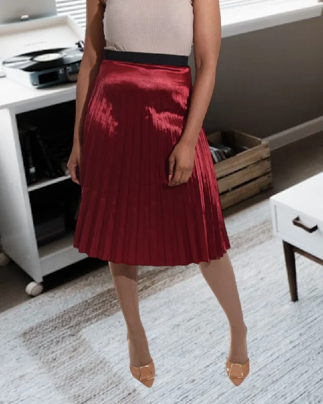 High-end Fashion Maroon Pleated Skirt