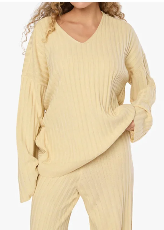 Celebrity Picks Oversized V Neck Sweater In Wheat