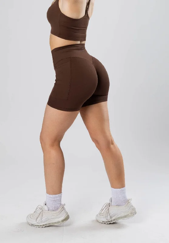 Exquisite Fabrics RecStretch Empower Sculptseam®  Plus Pocket Short Coconut