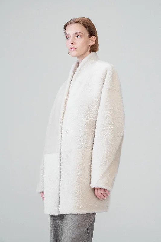 Exquisite Fabrics Celya - Cream Shearling Coat