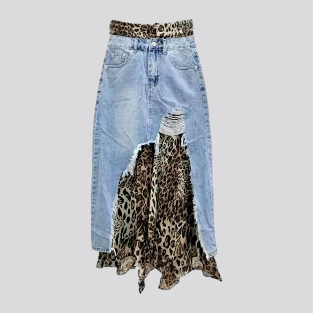 Fresh And Natural Distressed leopard print denim skirt