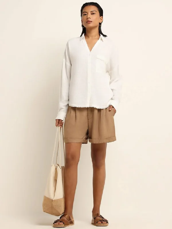 Outdoor Trend LOV Beige Mid Rise Blended Linen Shorts