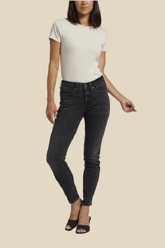 Street Charm Suki Skinny Jean