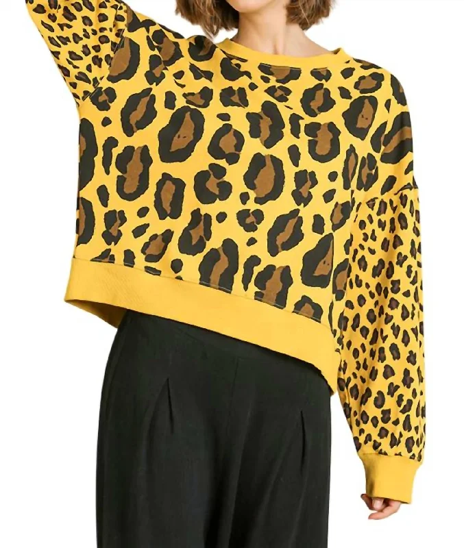 Light And Breathable Wild Leopard Sweater In Yellow Mix