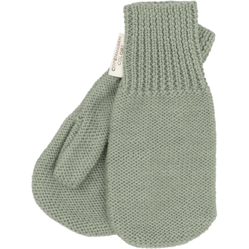 Refreshing Design Copenhagen Colors Sage Green Merino Wool Knitted Mittens