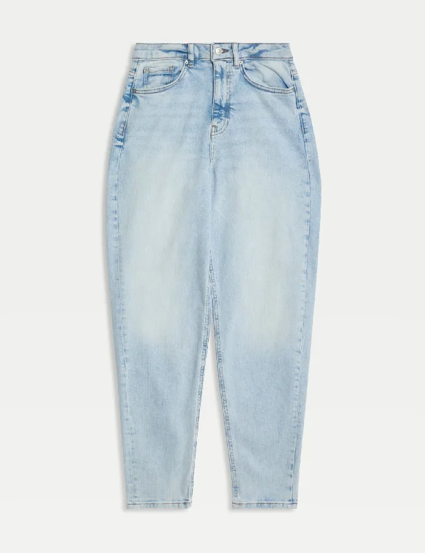 Short Design The Mom Jeans