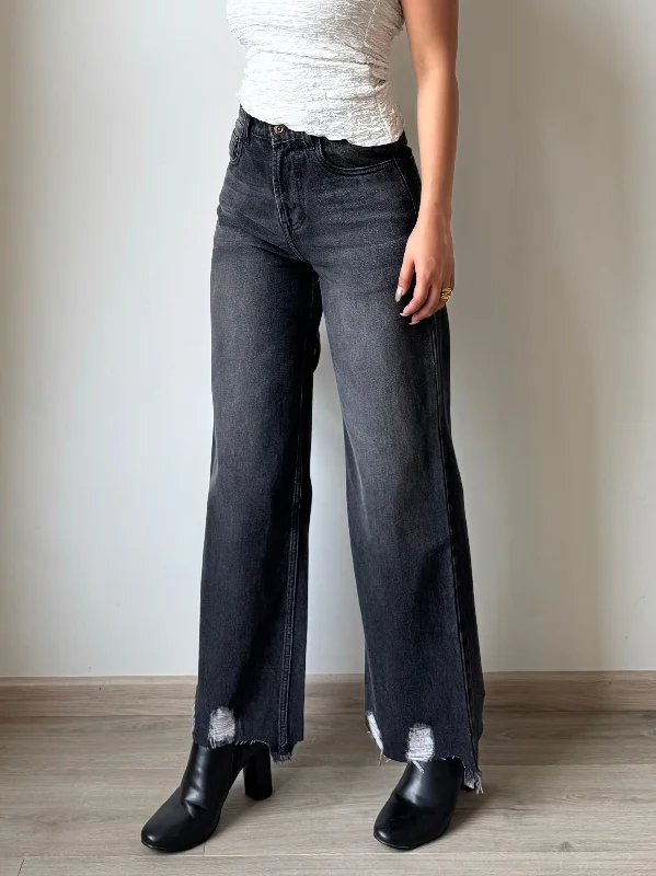 Artistic Temperament Black Destroyed Hem Fade Wide Leg Cropped Jeans