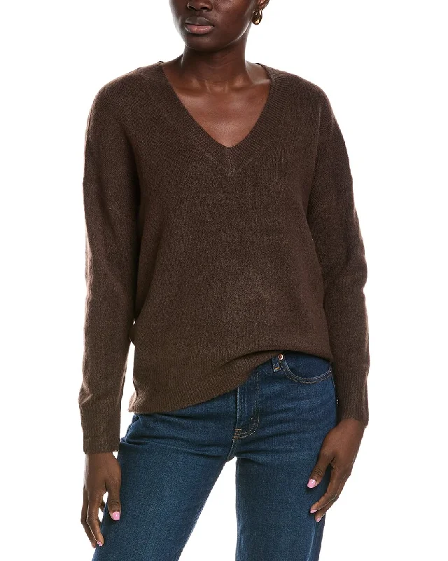 Avant-garde Design Brook + Lynn V-Neck Sweater