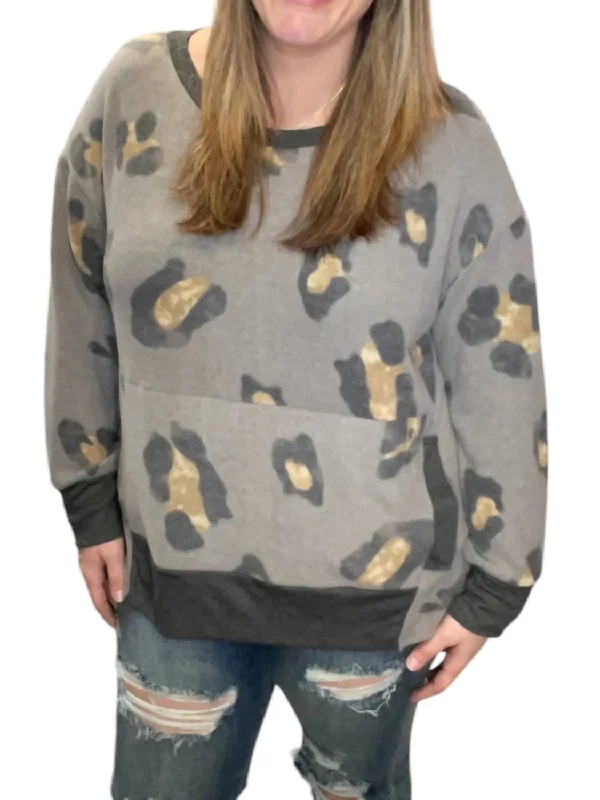 Comfortable And Cold-proof Leopard Kangaroo Pocket Sweater In Charcoal