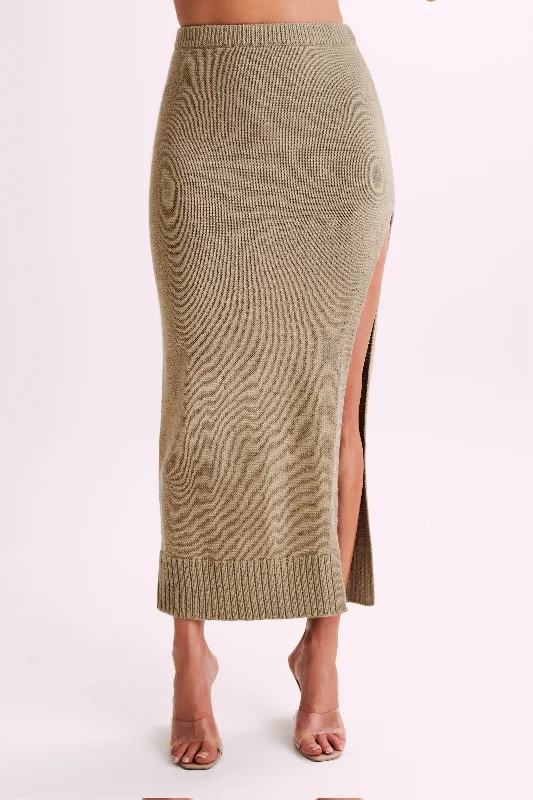 Street Charm Brittany Knit Midi Skirt - Taupe