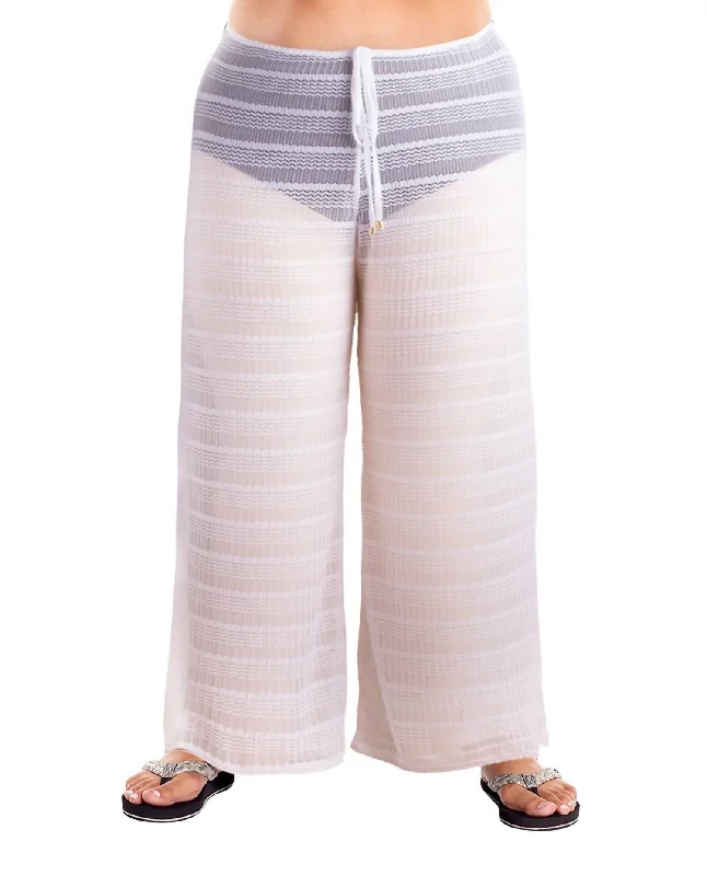 High-end Fashion Arrow Chevron Textured Tie Front Pants - Plus In White