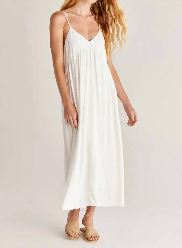 Personalized Outfit Atlas Midi Dress in White